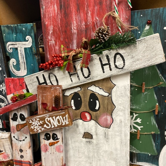 Signs - Picture 7 of 7